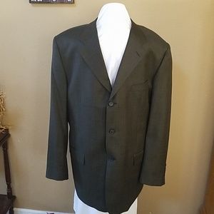 Handsome Gray Pavone Dinner Jacket